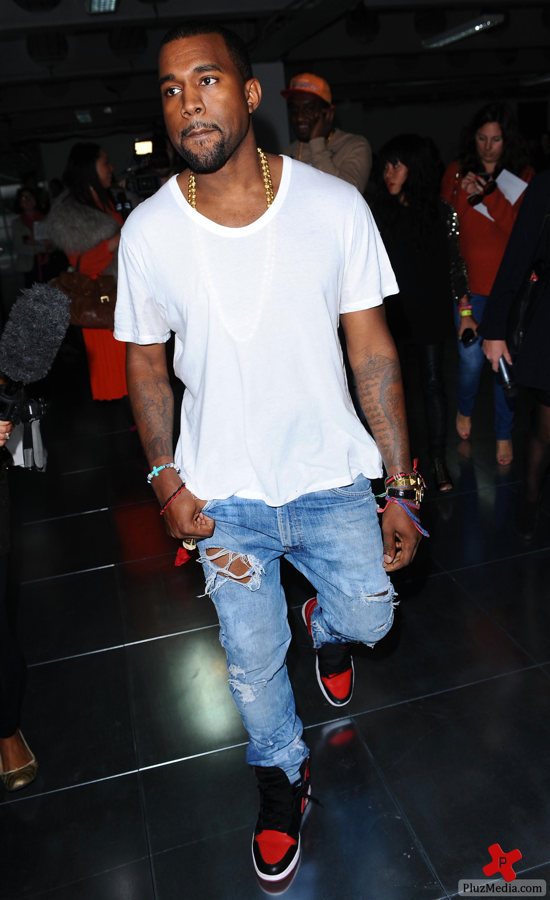 Kanye West - London Fashion Week Spring Summer 2012 - Christopher Kane - Front Row | Picture 81746